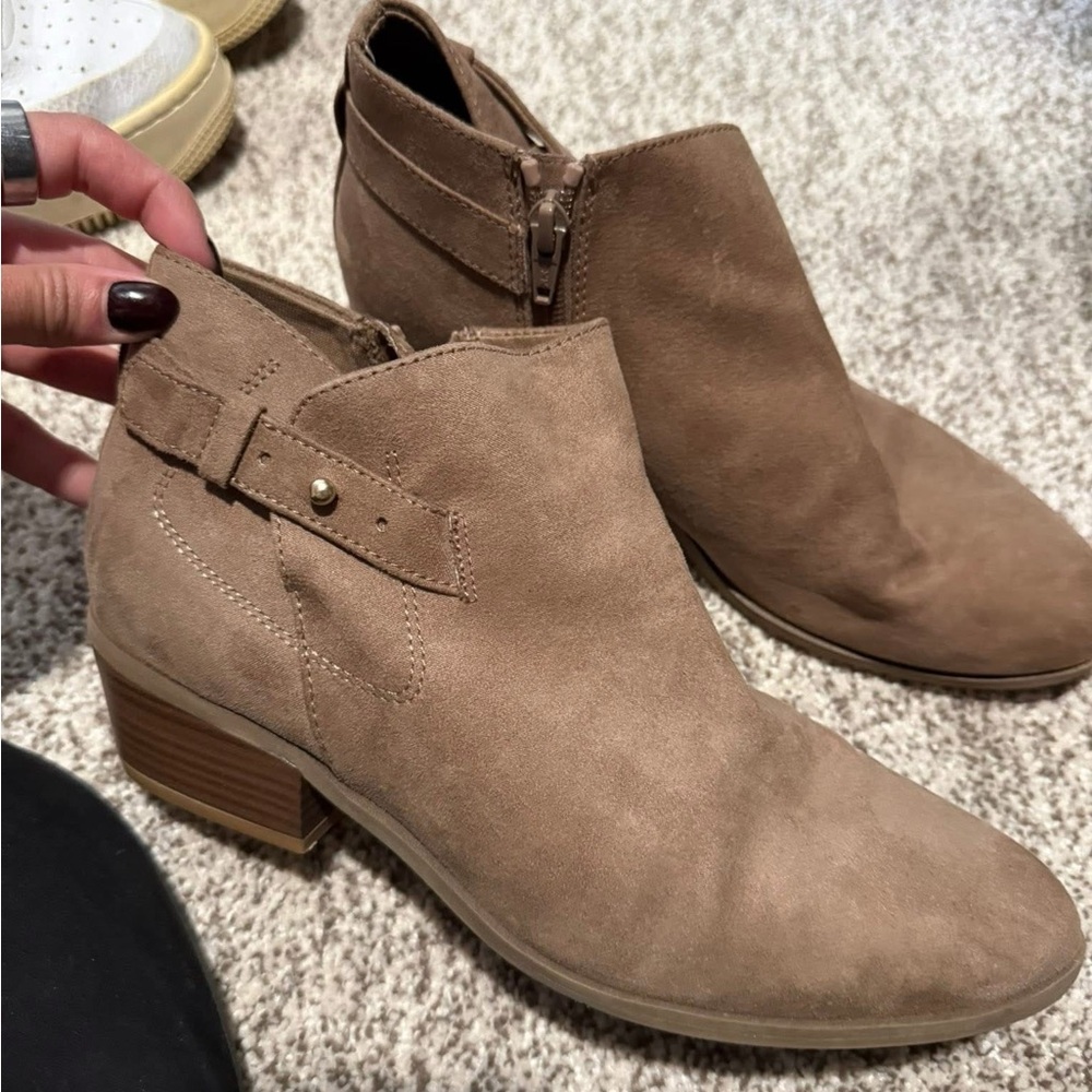 Women's Tan Ankle Boots